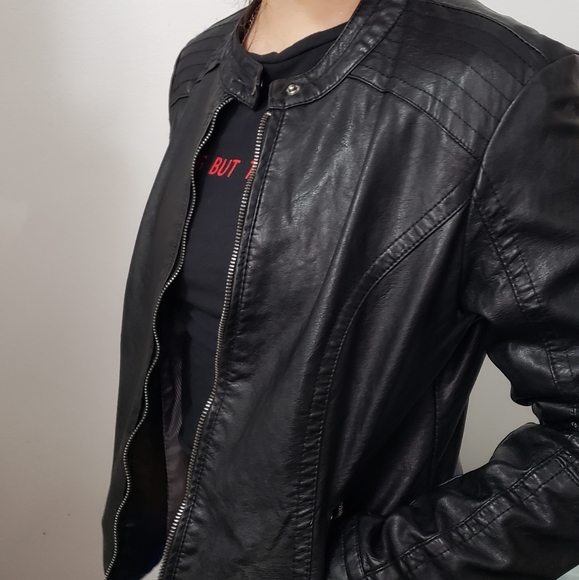 Leather Jacket - Picture 3 of 5